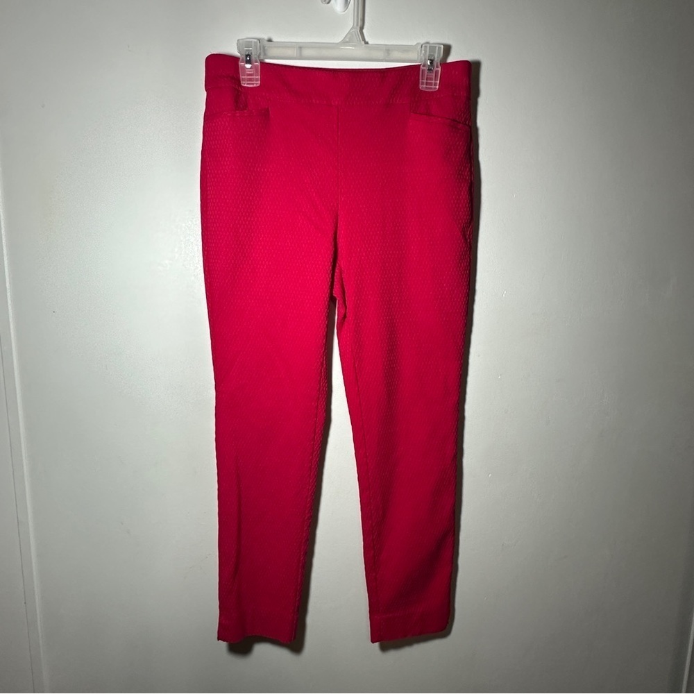 Chico’s Slimming Textured Comfort Stretch Pink Pull On Pants Size 1R (8R) Preppy